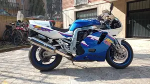 Suzuki   (3)