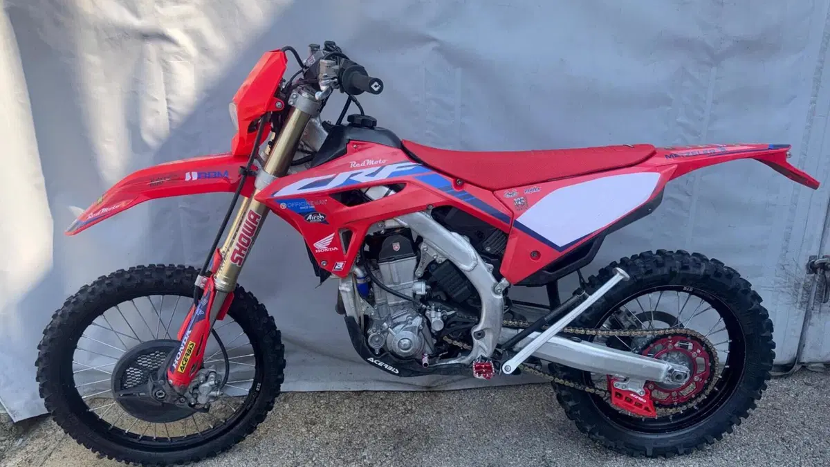 Honda CRF 450R (2023)  (2)