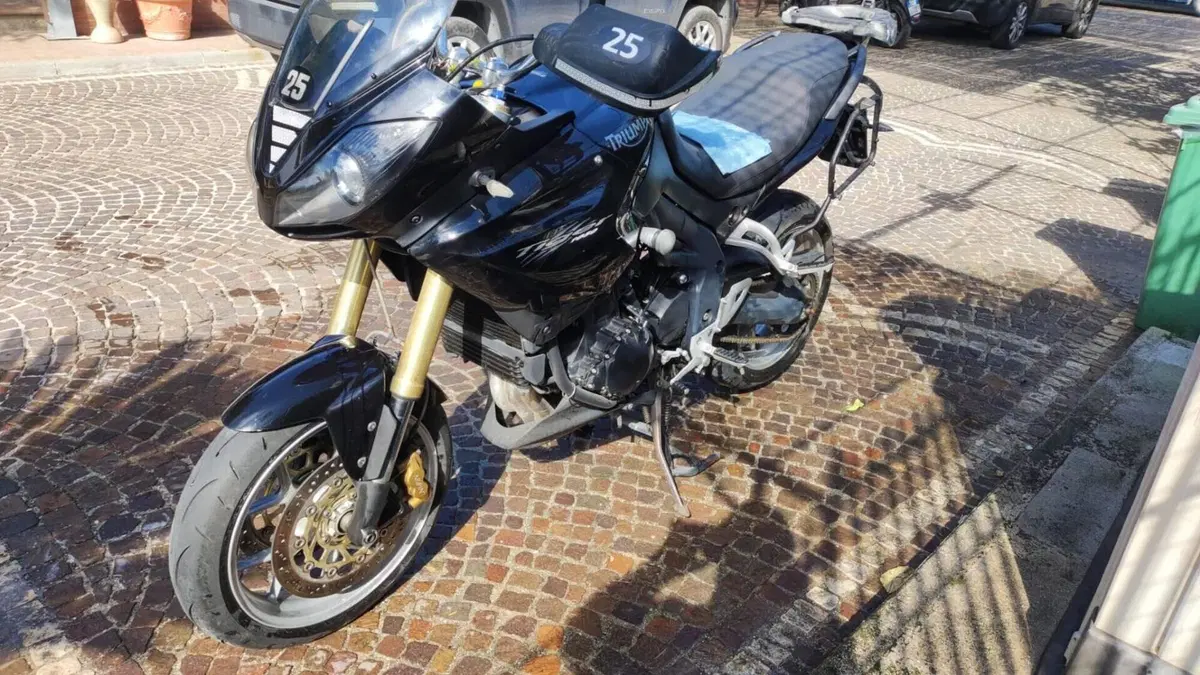 Triumph Tiger 1050 (2006 - 12) 