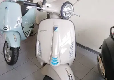 Vespa Primavera 50 S (2023 - 25) - Annuncio 10019128