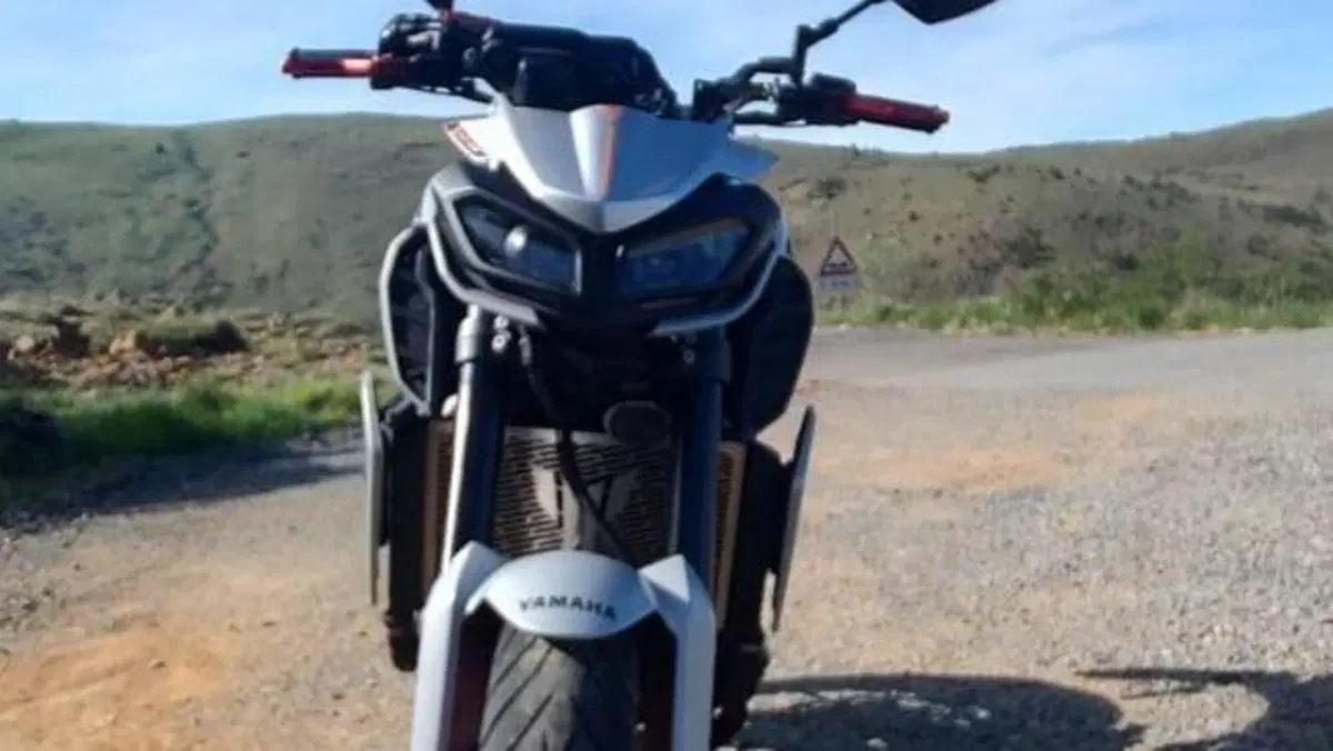 Yamaha MT-09 (2017 - 20)  (8)