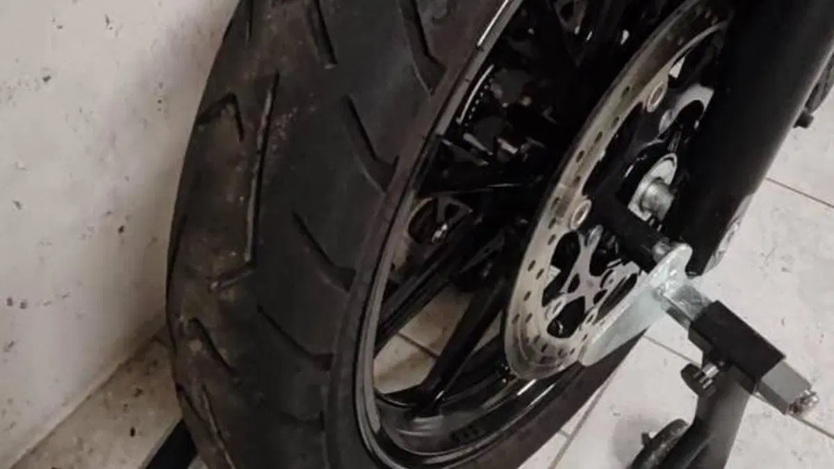 Suzuki V-Strom 650 (2021 - 25)  (4)