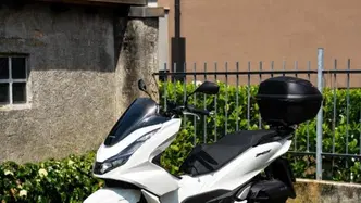 Honda PCX 125 (2021 - 24) usata