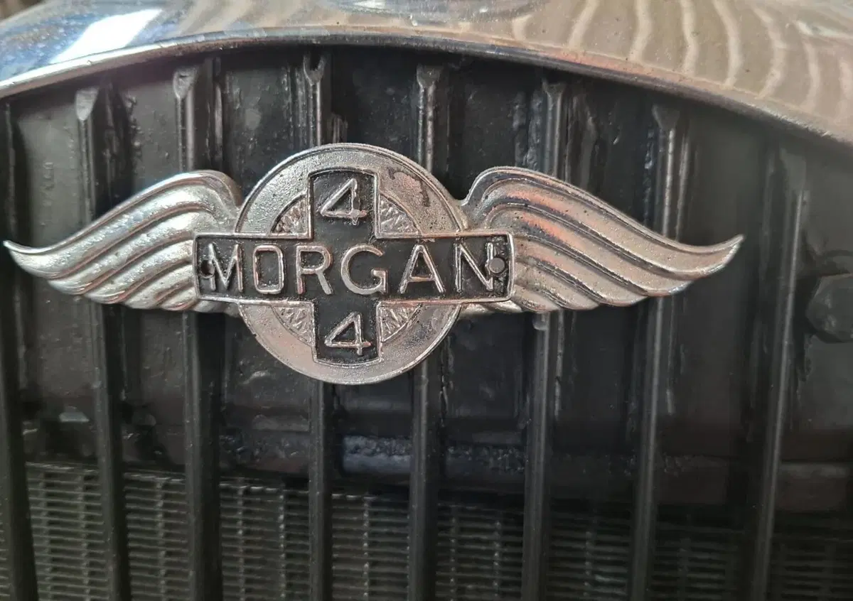 Morgan 4/4 2+2   (7)