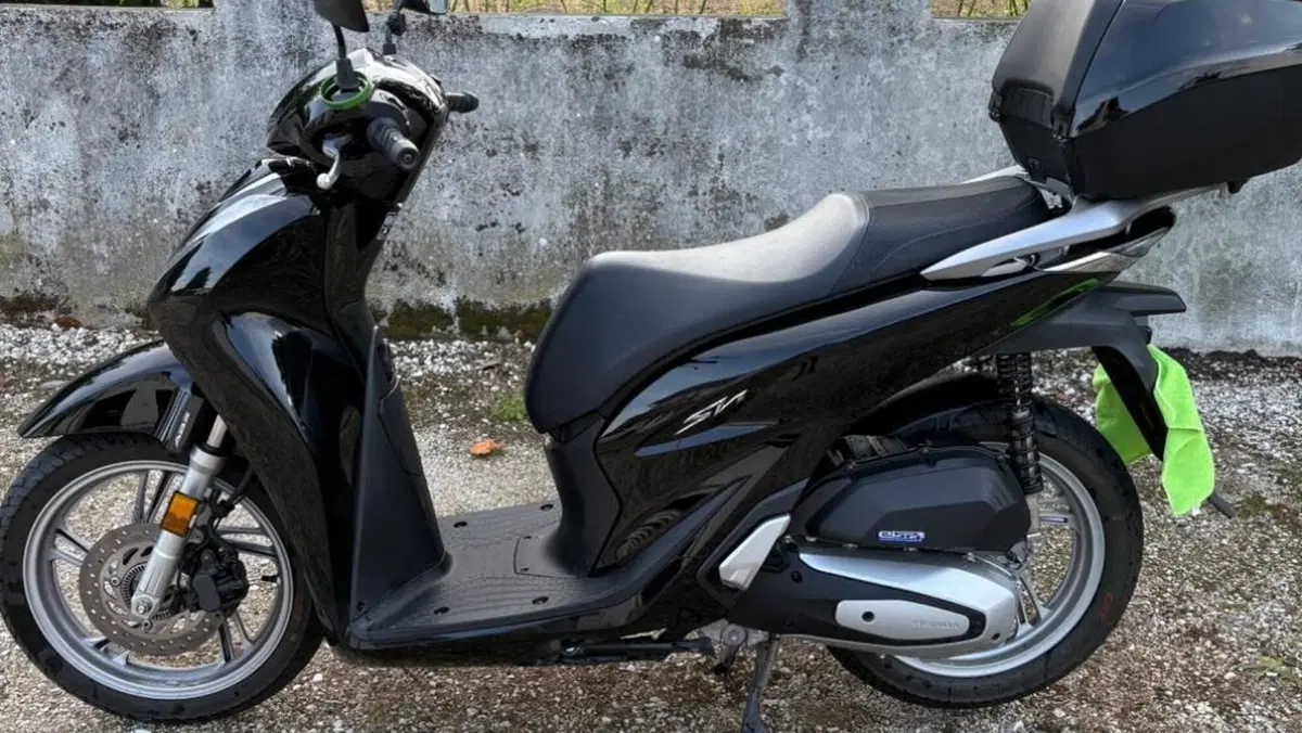 Honda SH 125i (2020 - 23)  (3)