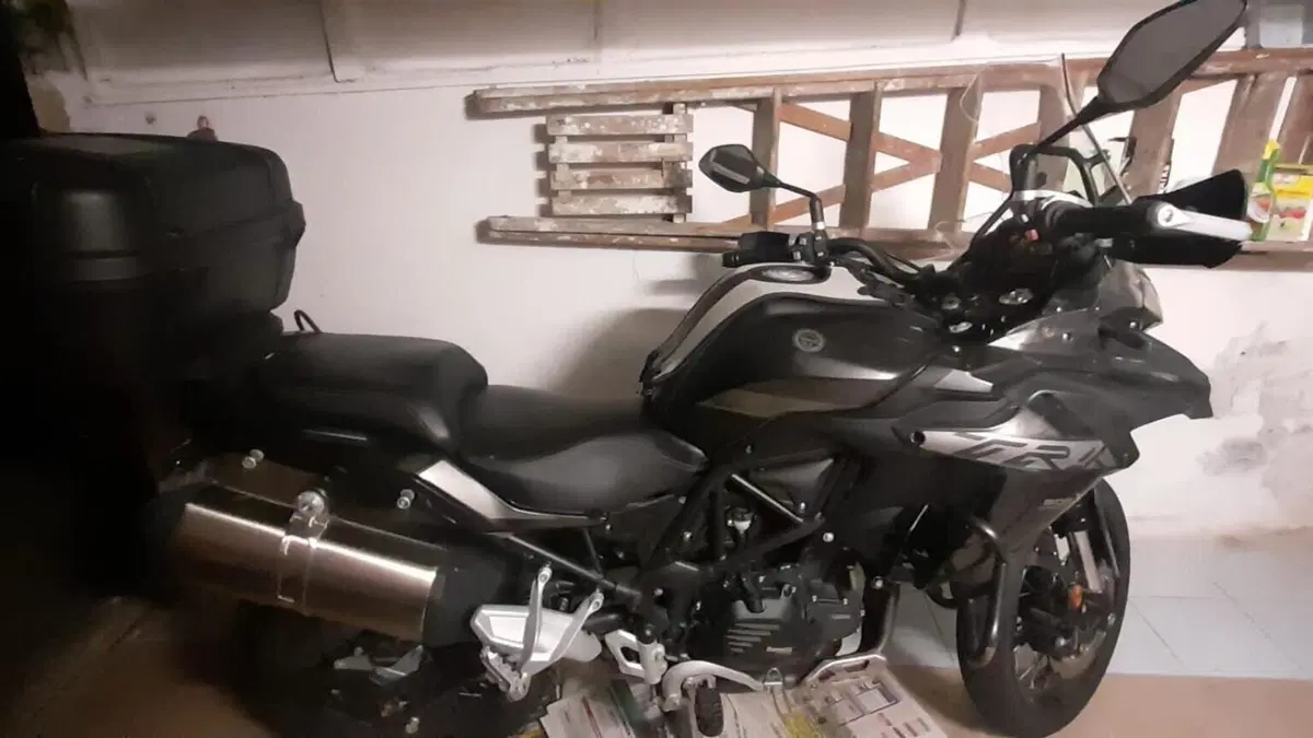 Benelli TRK 502X (2020)  (4)
