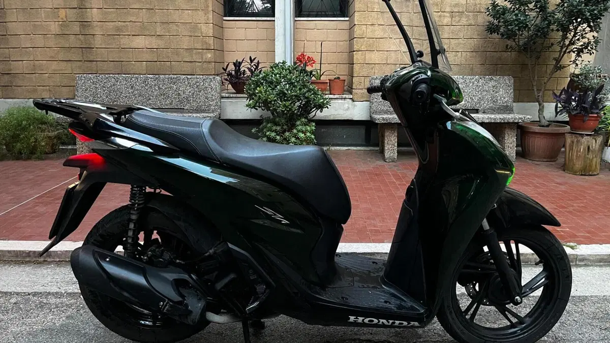 Honda SH 125i Vetro (2024 - 25)  (4)