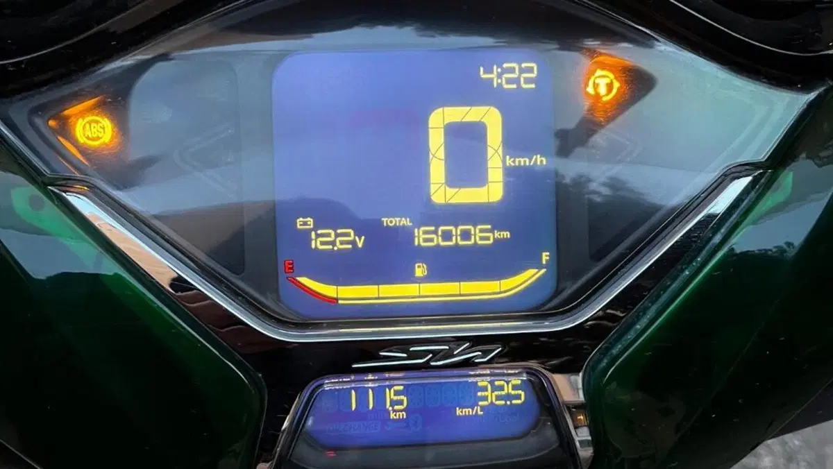 Honda SH 125i Vetro (2024 - 25)  (9)