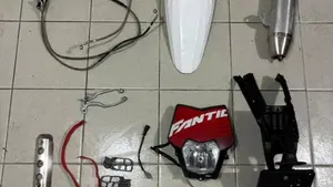 Fantic Motor XMF 125 Motard Performance 4T (2023 - 24)  (9)