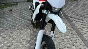 Fantic Motor XMF 125 Motard Performance 4T (2023 - 24) 