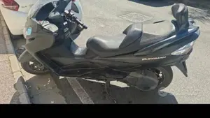 Suzuki Burgman AN 400 Lux (2012 - 16)  (3)