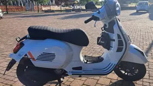Vespa GTS 300 Super Sport (2023 - 24)  (2)