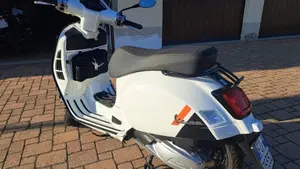 Vespa GTS 300 Super Sport (2023 - 24)  (4)