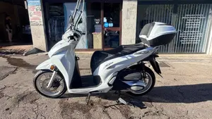 Honda SH 350 (2021 - 24)  (6)