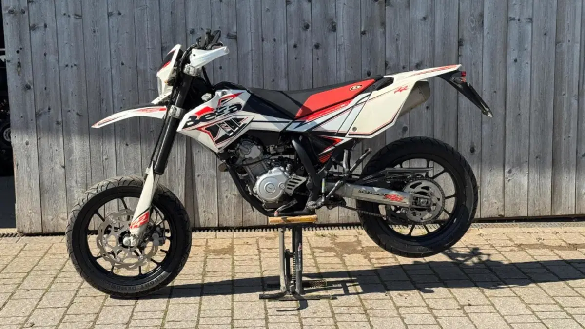 Betamotor RR 125 4T Motard LC (2010 - 17) 