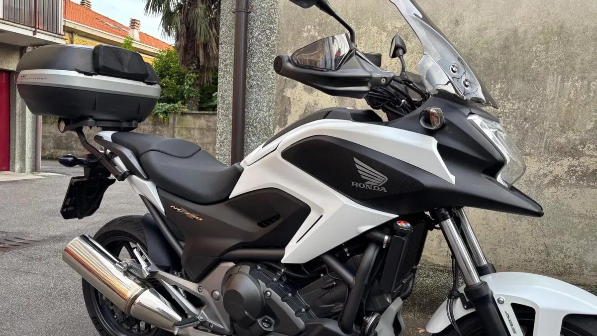 Honda NC 750 X DCT ABS (2014 - 15)  (3)