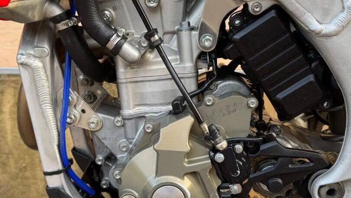 Honda CRF 250R (2026)  (5)
