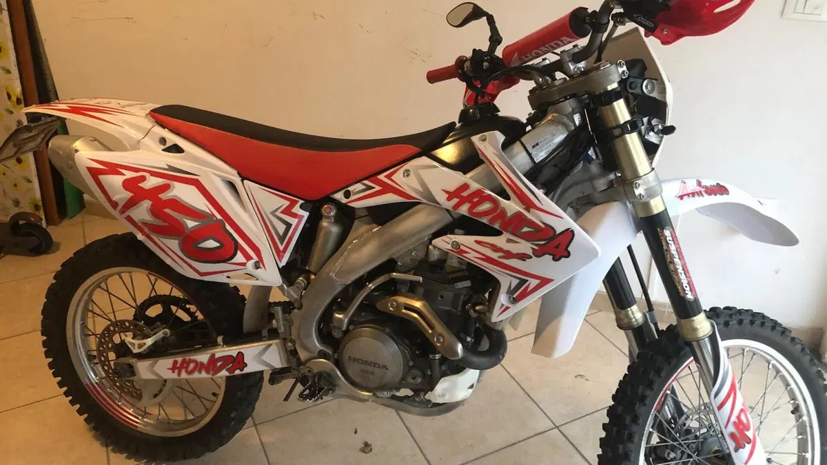 Honda CRF 450R (2006)  (4)