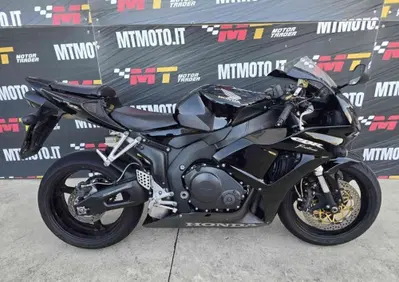 Honda CBR 1000 RR Fireblade (2006 - 07) - Annuncio 10019445