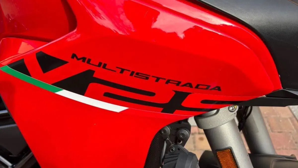 Ducati Multistrada V2 (2022 - 24)  (2)
