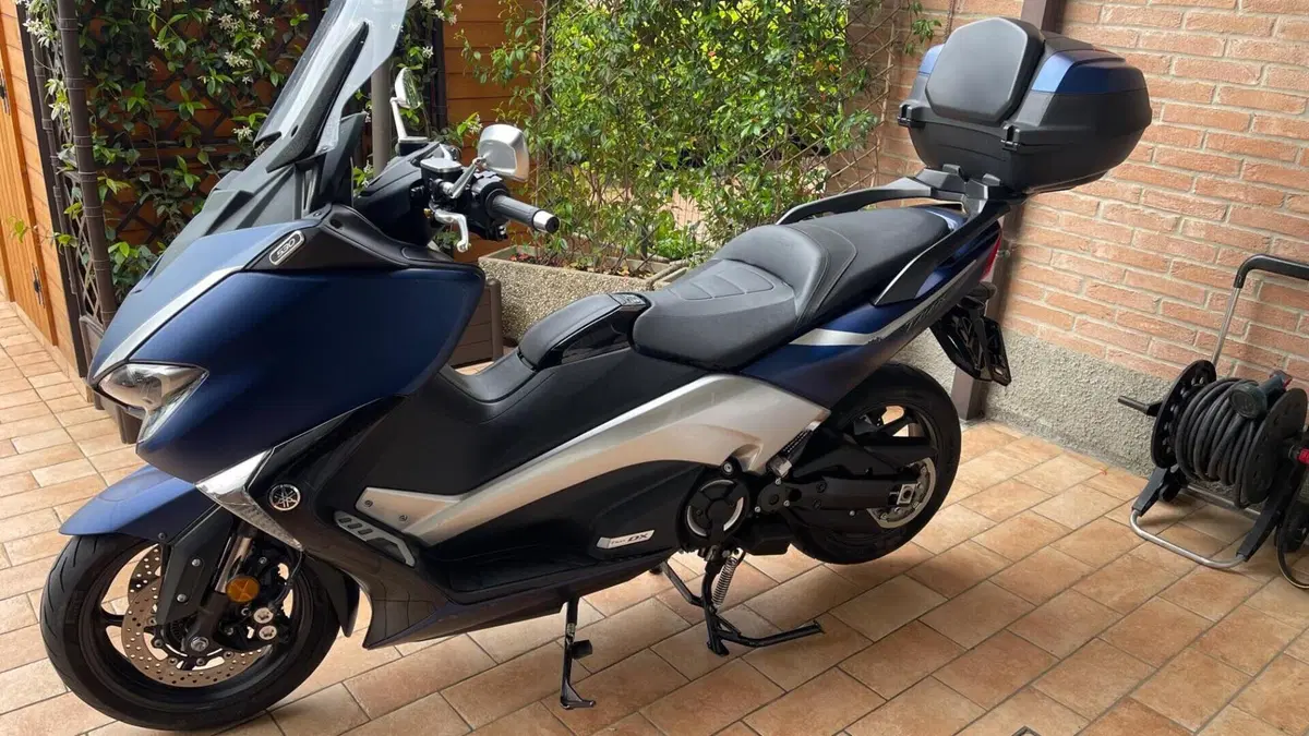 Yamaha T-Max 530 DX (2017 - 19)  (3)