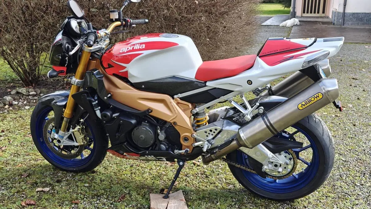 Aprilia Tuono 1000 R Factory (2006 - 11) 
