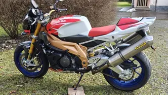 Aprilia Tuono 1000 R Factory (2006 - 11) usata