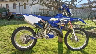 Yamaha YZ 125 (2016) usata