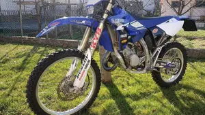 Yamaha YZ 125 (2016)  (5)