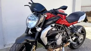 MV Agusta Brutale 675 EAS (2011 - 14)  (2)