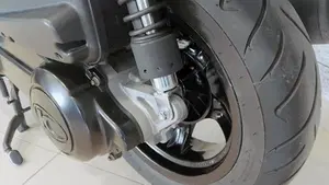 Kymco Xciting 300i R (2007 - 14)  (4)