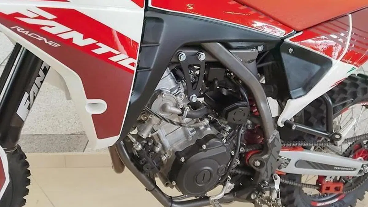 Fantic Motor XEF 125 Competition (2023 - 24)  (3)