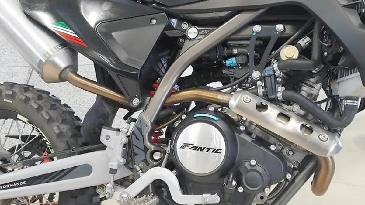Fantic Motor XEF 125 Competition (2023 - 24)  (6)