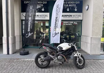 Ducati Monster 696 (2008 - 13) - Annuncio 10017930