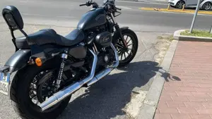 Harley-Davidson 883 Iron (2014 - 16) - XL 883N  (2)