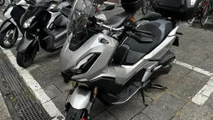 Honda ADV 350 (2022 - 24)  (3)