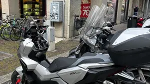 Honda ADV 350 (2022 - 24)  (4)
