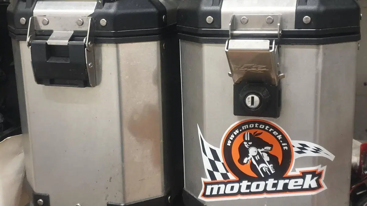 Aprilia Caponord Rally Raid (2015 - 17)  (11)