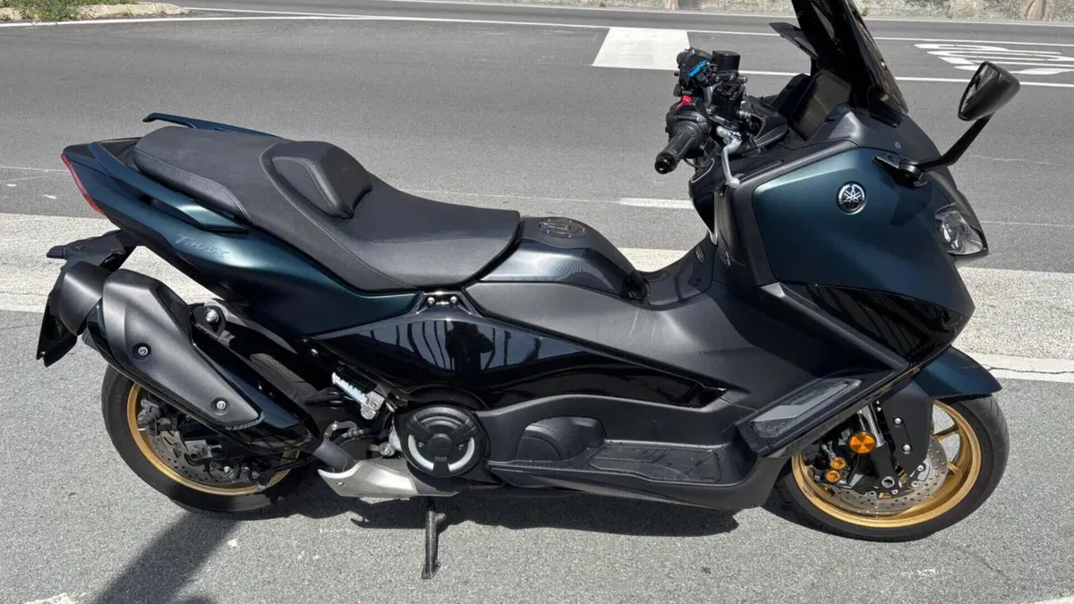 Yamaha T-Max 560 Tech Max (2022 - 24)  (5)