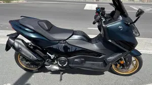 Yamaha T-Max 560 Tech Max (2022 - 24)  (5)