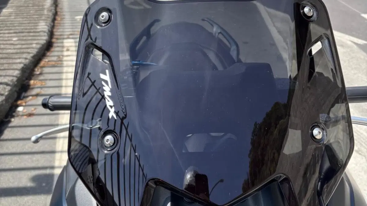 Yamaha T-Max 560 Tech Max (2022 - 24)  (3)