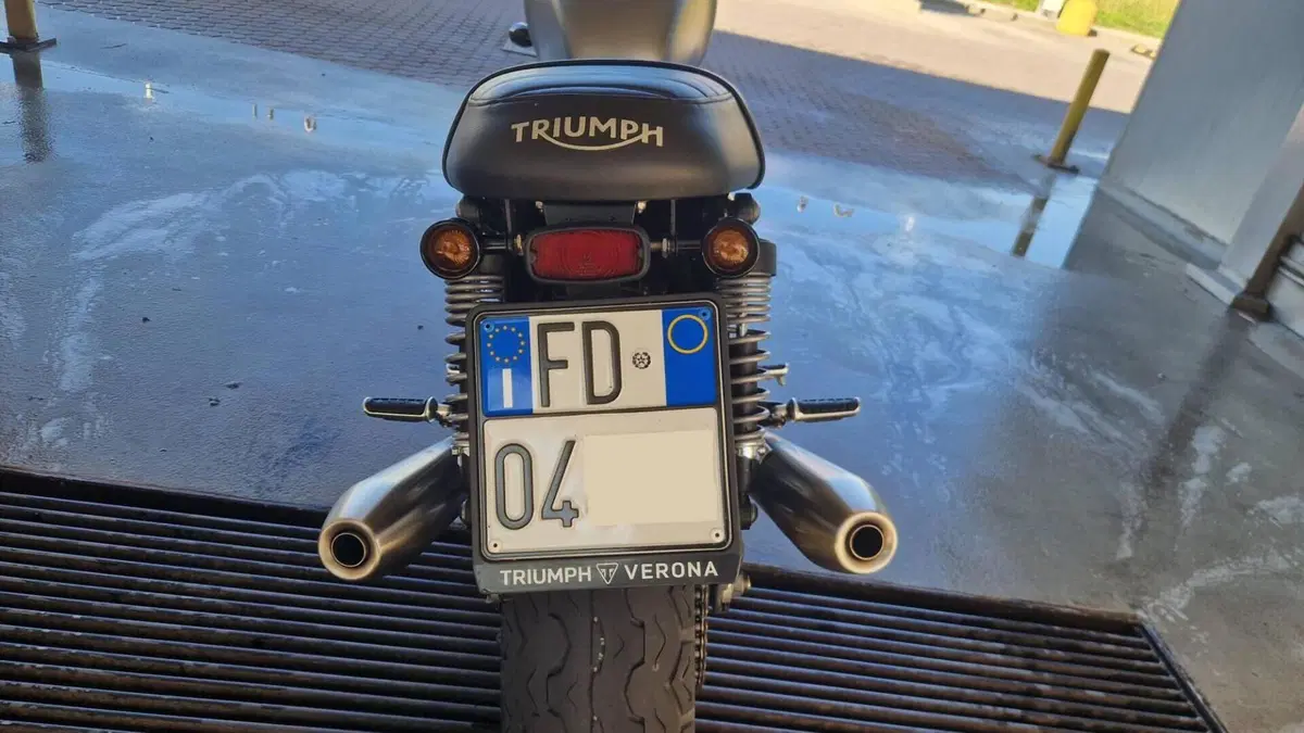 Triumph Speed Twin 900 (2023 - 24)  (10)