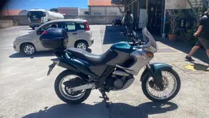 Aprilia Pegaso 650 IE (2001 - 02)  (3)