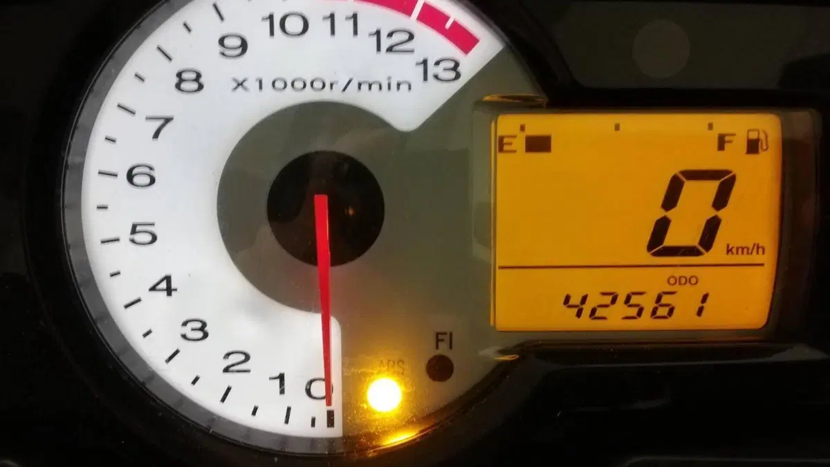 Kawasaki Versys 650 ABS (2010 - 14)  (6)