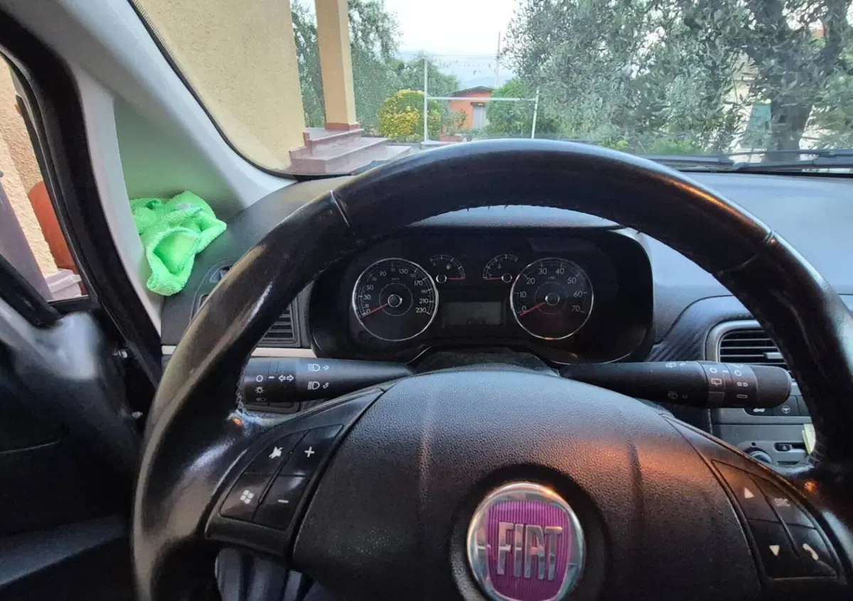 Fiat Grande Punto 1.4 GPL 5 porte Active (3)