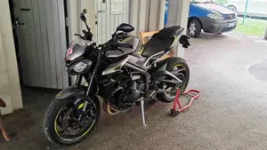 Triumph Street Triple 765 R (2023 - 26)  (3)