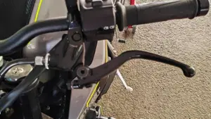 Triumph Street Triple 765 R (2023 - 26)  (8)