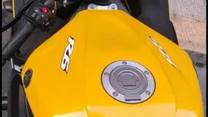 Yamaha YZF R6 (2003 - 04)  (4)