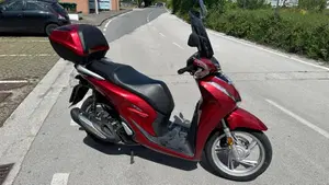 Honda SH 150i (2020 - 23)  (2)
