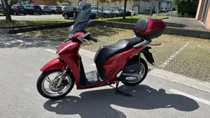 Honda SH 150i (2020 - 23)  (5)